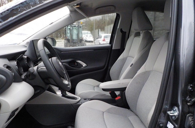 Toyota Yaris cena 42900 przebieg: 6720, rok produkcji 2023 z Tykocin małe 466